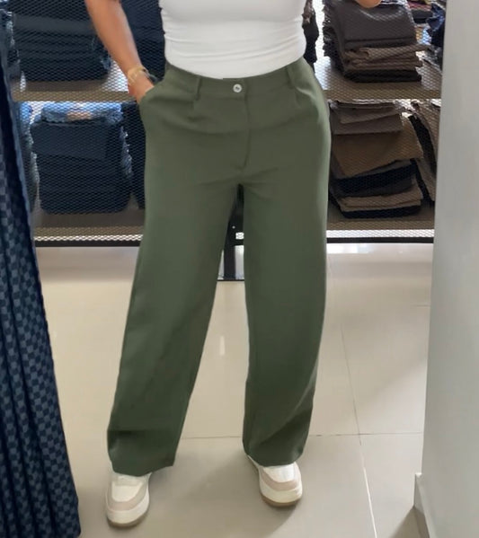 Pantalon oficinero verde